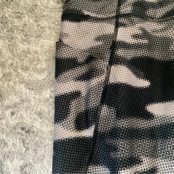 Xersion 7/8 Ankle Legging - Picture 2 of 5